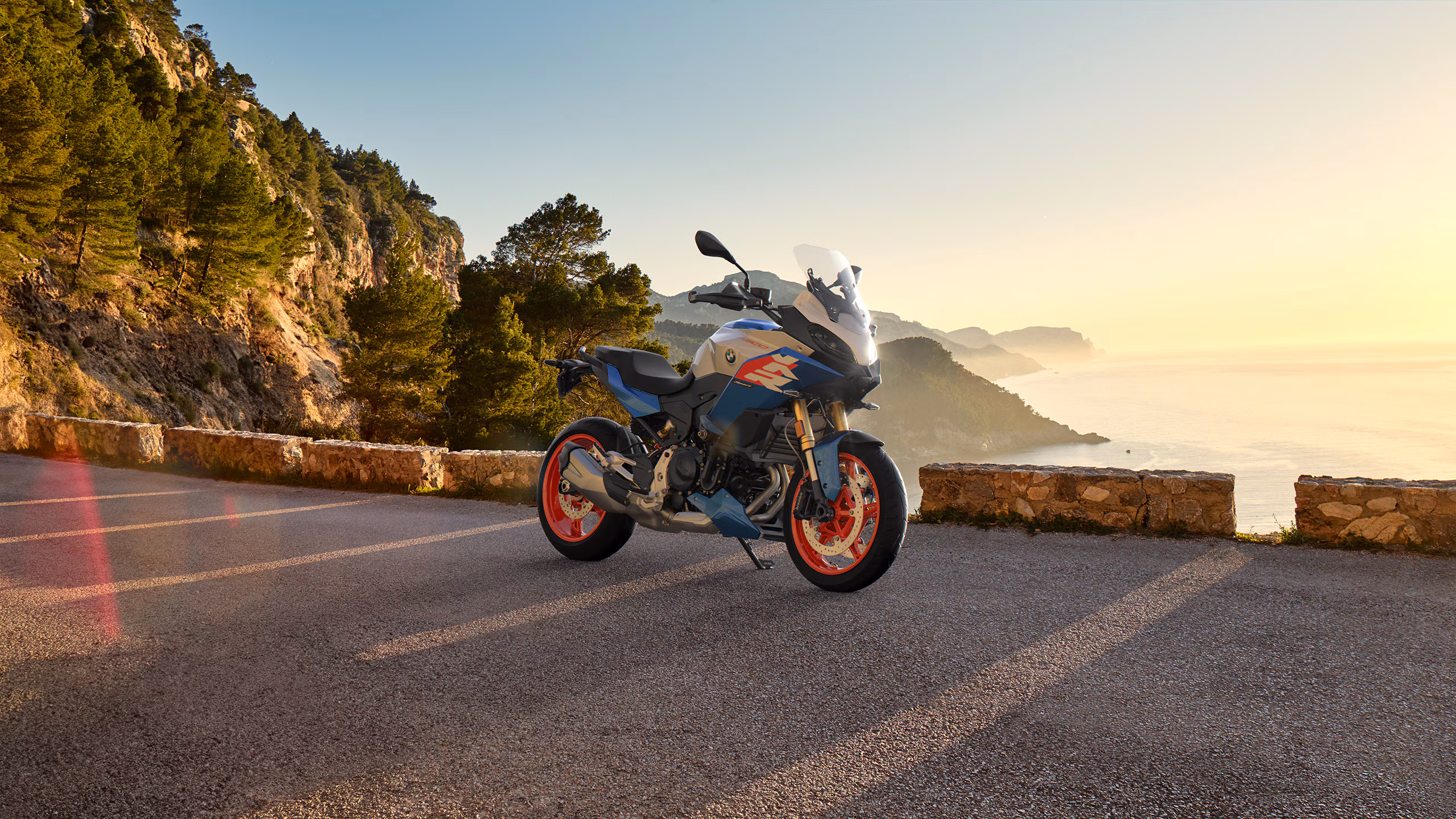 2025 BMW F 900 XR in Southern California, CA