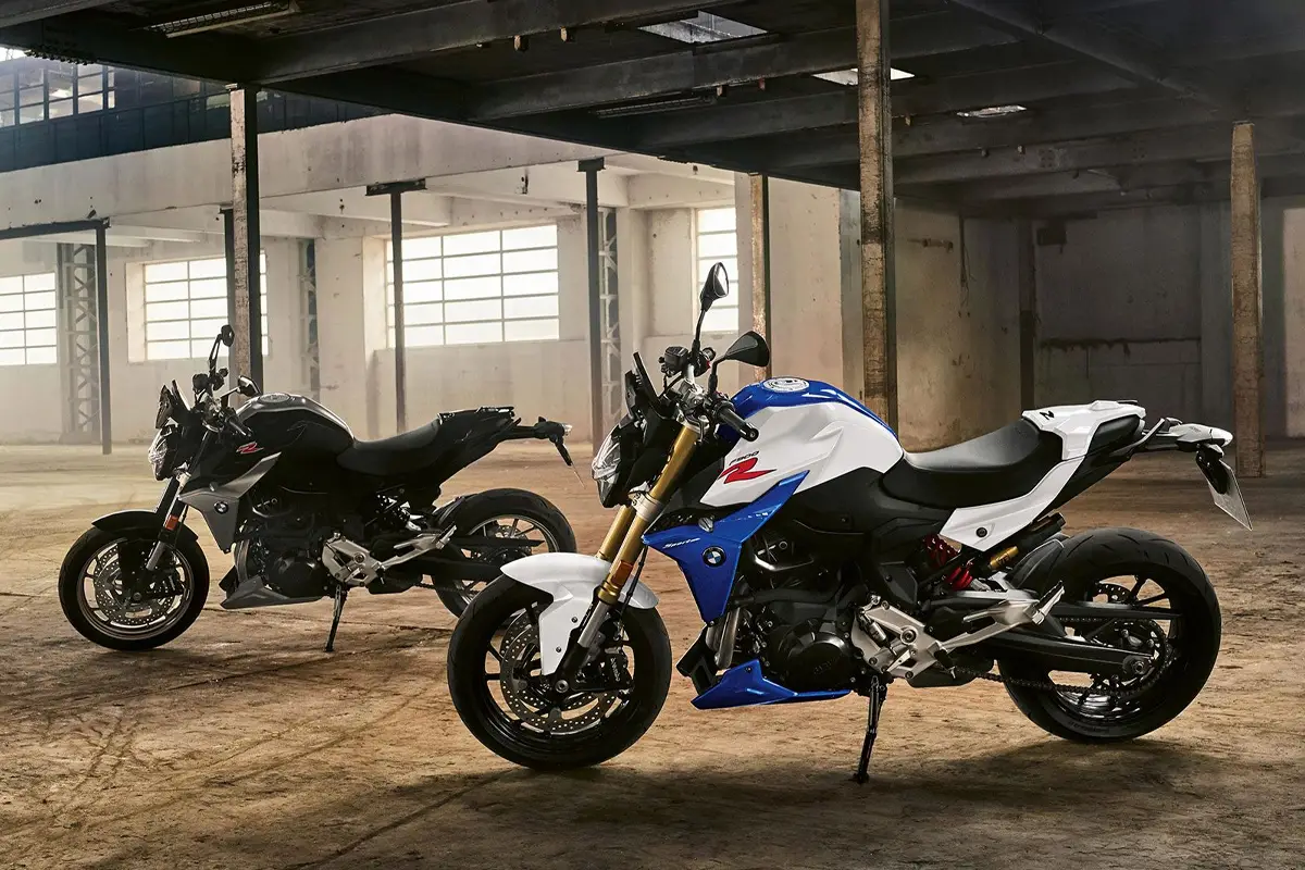 2025 BMW F 900 R