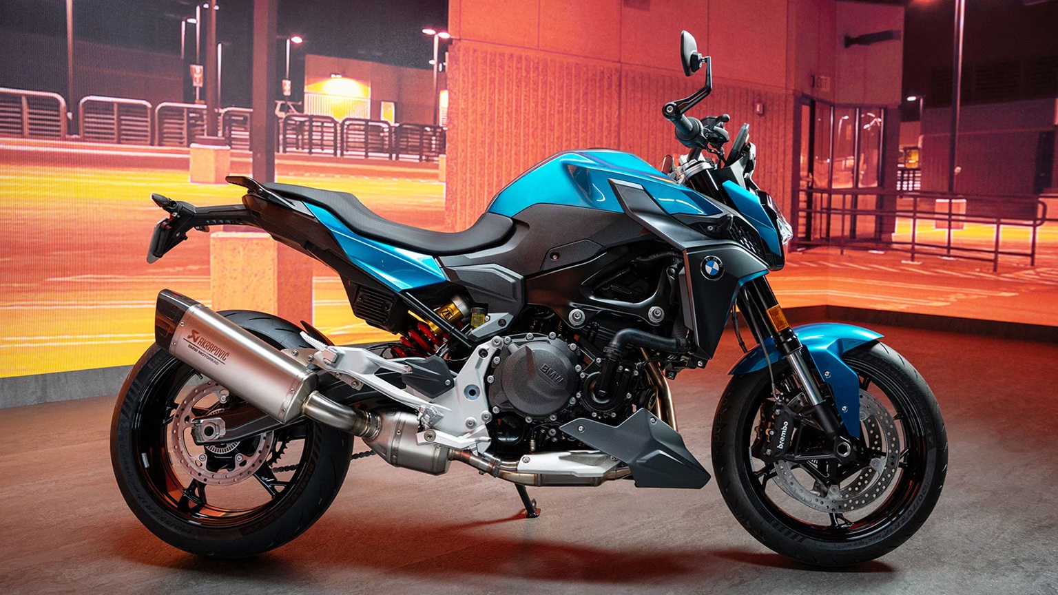 2026 BMW F 900 R - in SoCal