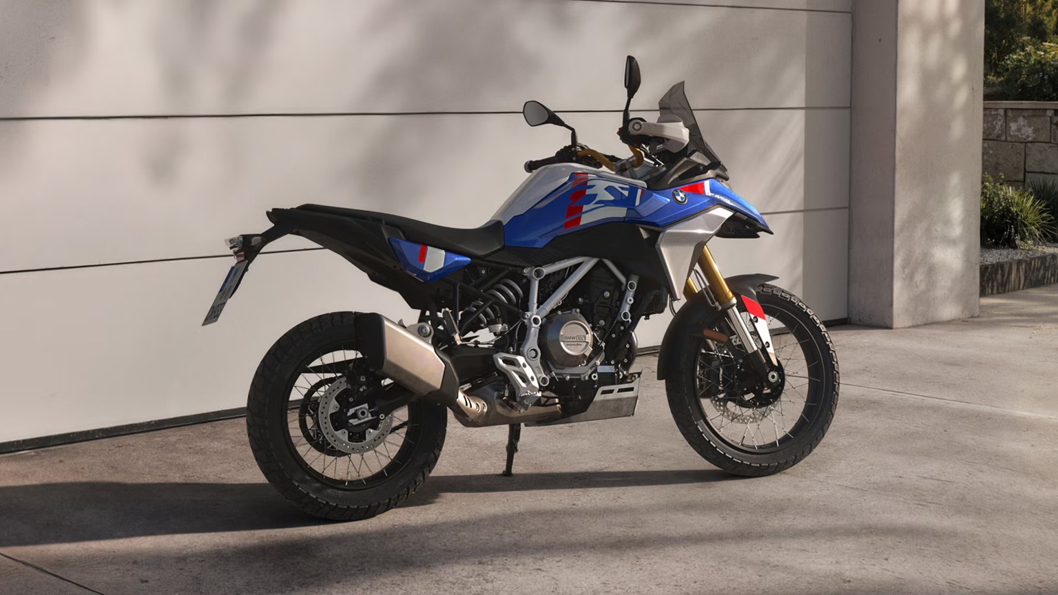 2027 BMW F 450 GS in SoCal 