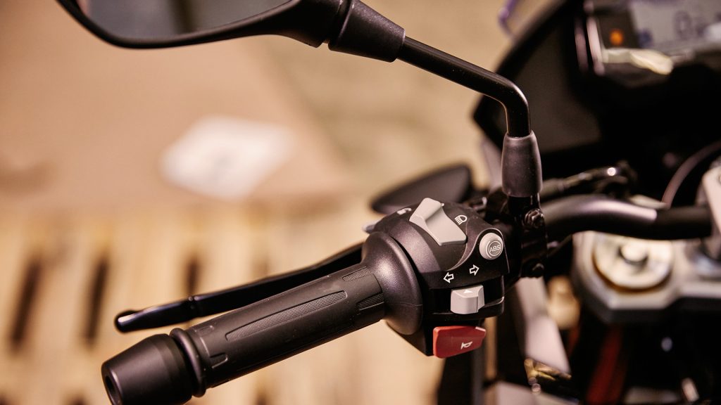 Shop for a BMW G 310 GS at any location in our Southern California BMW Motorcycle Dealer Group.